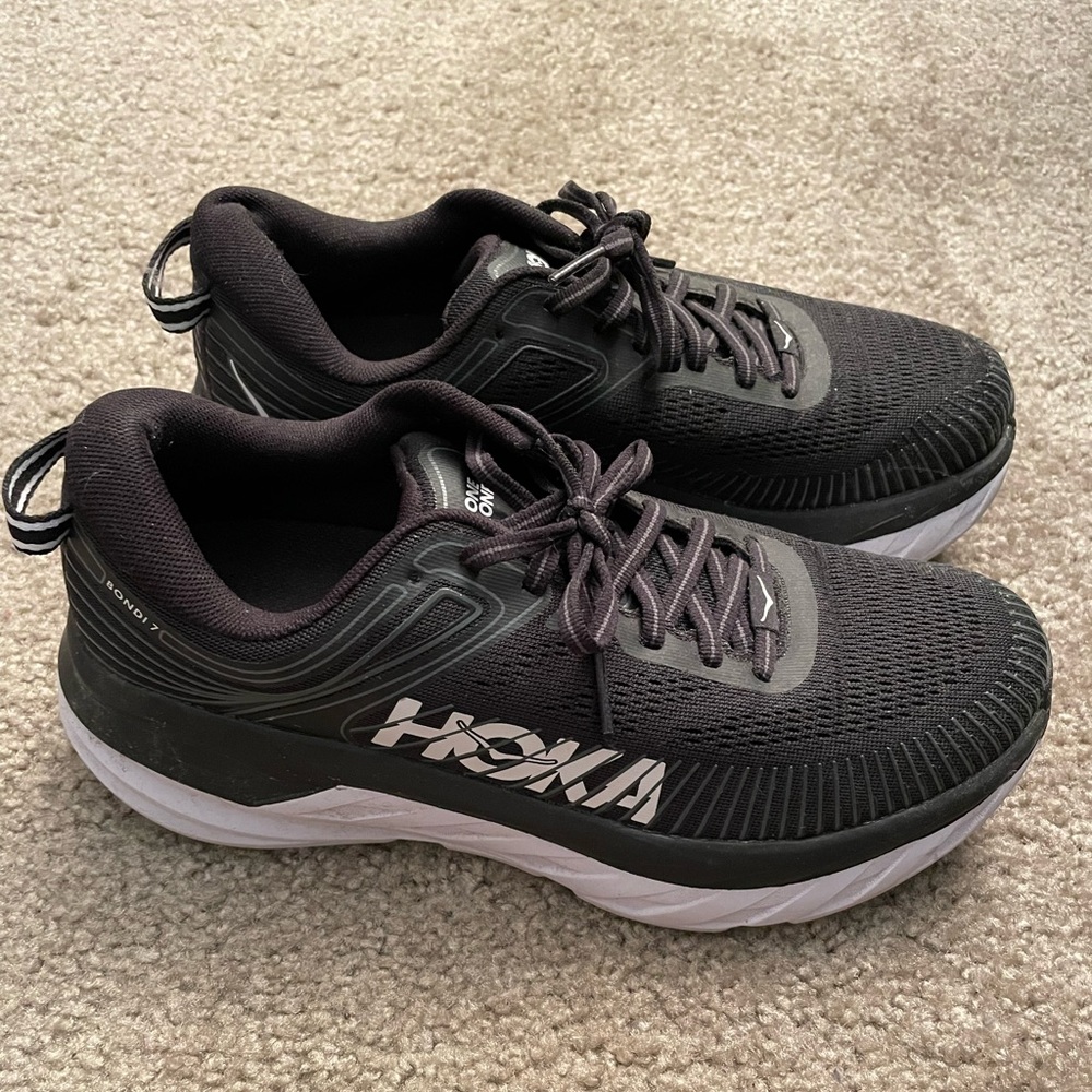 Hoka Bondi 7 Black and White